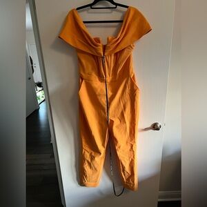 Orange Lavish Alice V-Front Off the Shoulder Jumpsuit Size US 10